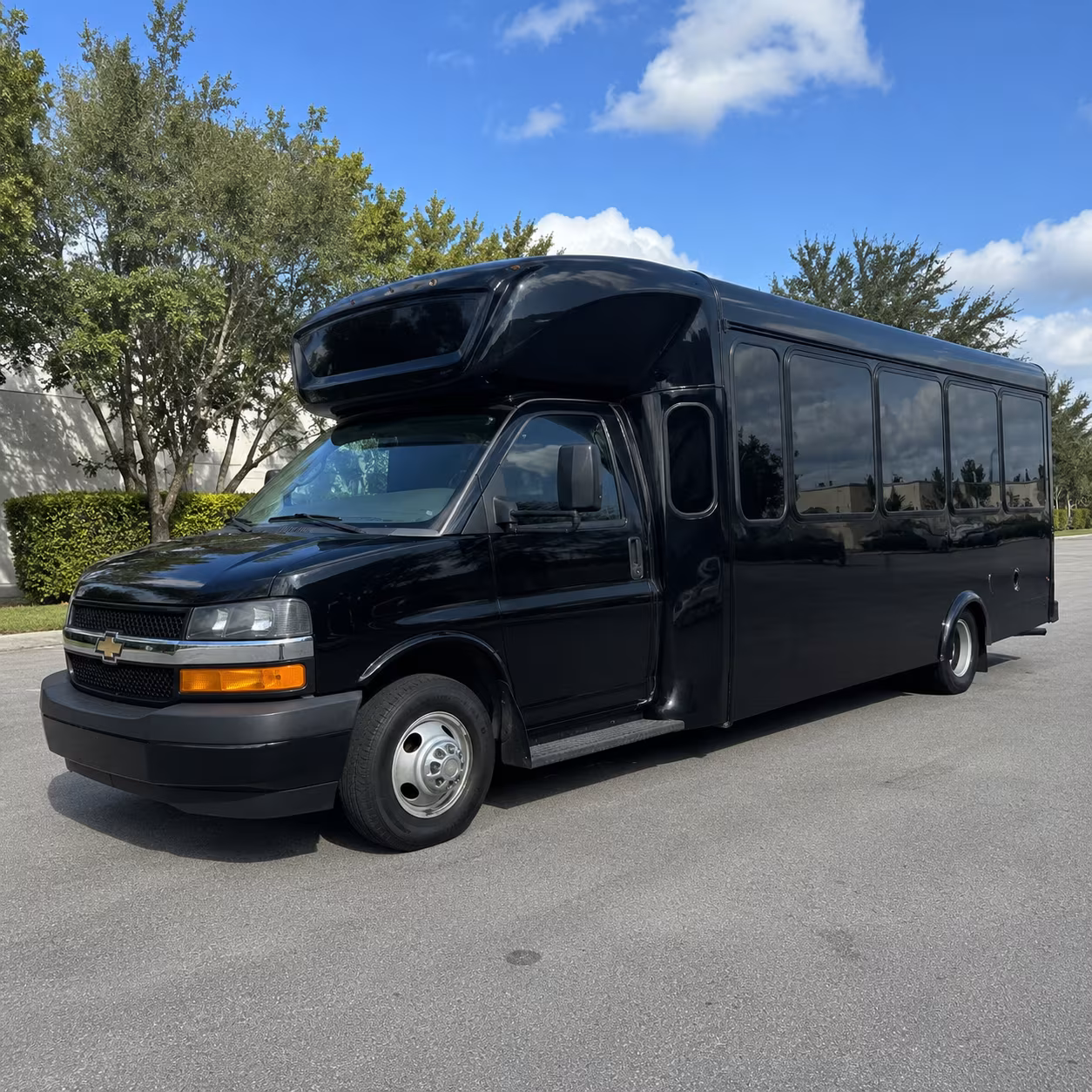 corporate wine tour bus rentals in irving texas