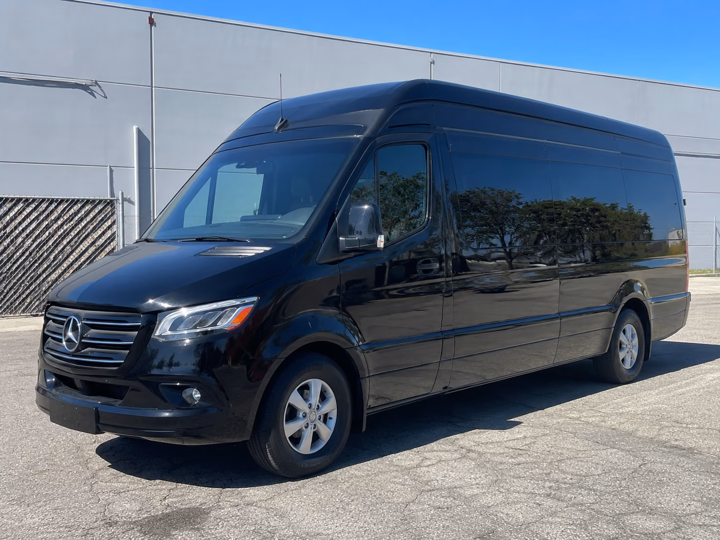 find transportation for your next wedding 3